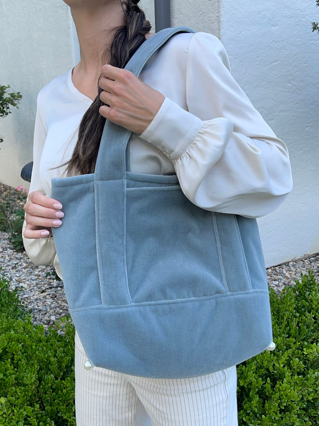 Lillian Tote II