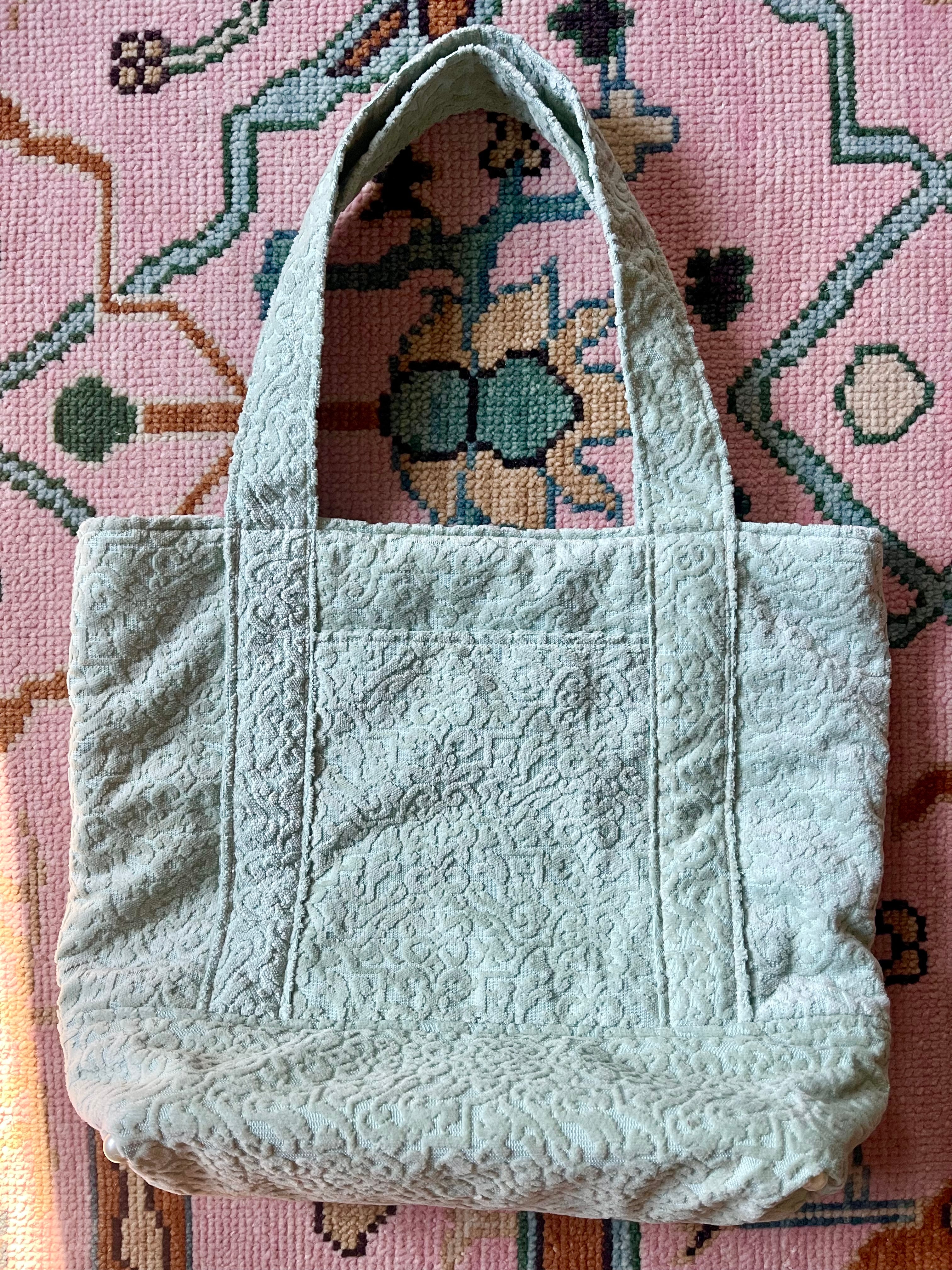 Aveline Tote II